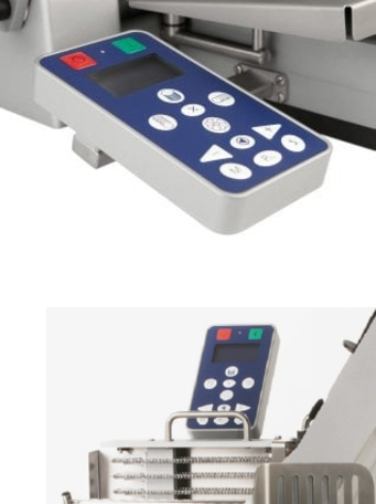 Primo piano del pannello di controllo di un dispositivo con pulsanti e display