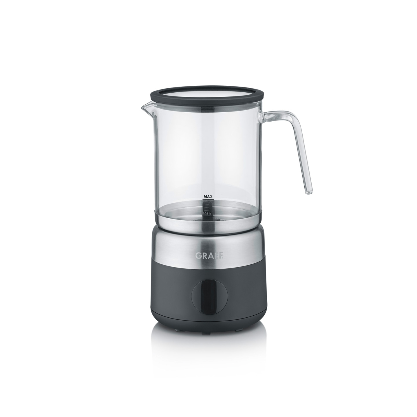 Mousseur à lait avec récipient en verre et poignée, marque Graef, isolé