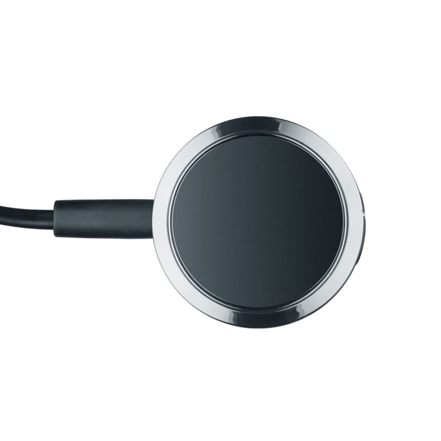 Disque noir rond avec bord argenté et câble, isolé sur fond blanc.