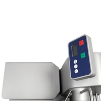 Scale with display, buttons, and text. Weight in kg/lb, T, Max. 5kg x 19 - Max. 9lb 15oz x 0.05oz.