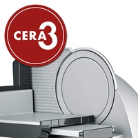 Logo Cera 3 sur une trancheuse à viande argentée, gros plan