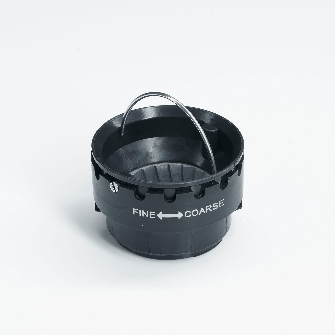 Contenitore nero con manico, etichette FINE e COARSE, per macinacaffè.