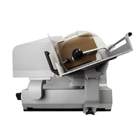 Trancheuse à viande, appareil de cuisine professionnel, argent, isolé sur fond blanc