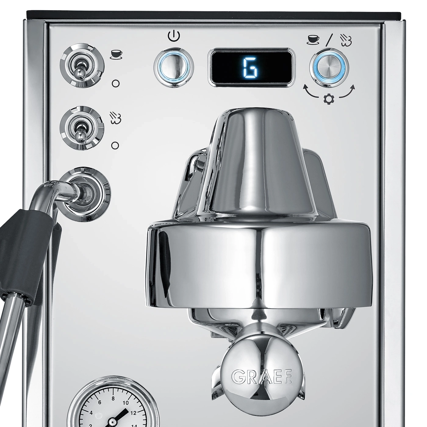 Gros plan d'une machine à expresso chromée avec des boutons, un écran et un manomètre.