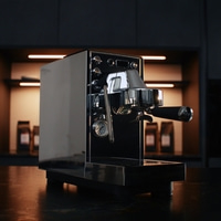 Macchina da caffè espresso con portafiltro Dicianova Thermoblock singolo, solo 19 cm di larghezza dell'alloggiamento