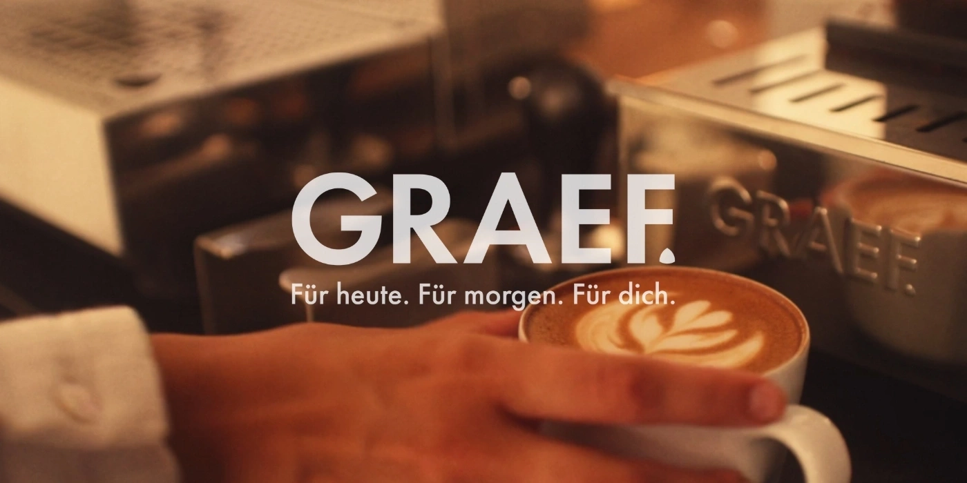 Caffè con logo GRAEF, testo: Per oggi. Per domani. Per te.